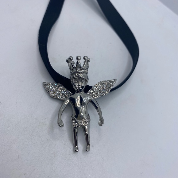 Vintage Guardian Angel Cherub Velvet Choker Necklace - Picture 4 of 6
